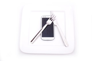 PayPal Joins MyCheck to Allow Mobile Users to Pay and Split Bills When Dining