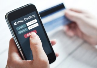 Why Did Consumers Suddenly Sour on Mobile Banking and Shopping?