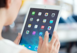 Euro Telcos Push Back Against iPad SIM
