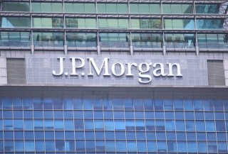 Dimon: JPMorgan “Aggressive” On Expanding Payments Business