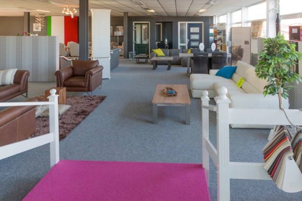 Five Ways “Webrooming” Is Changing Holiday Retail This Year