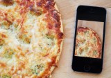 Papa John's Adds Tool To Slice The Bill With Friends
