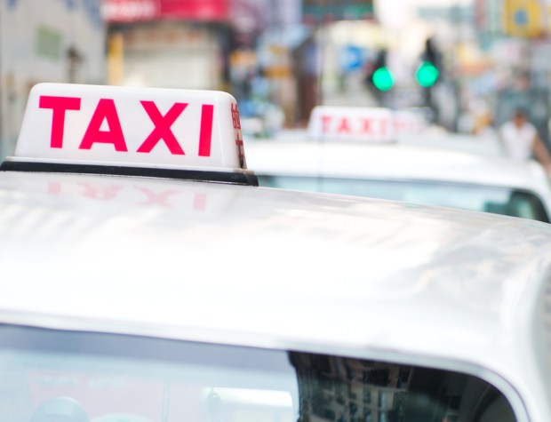 The Race Is On Between Uber And China’s Top Taxi Apps