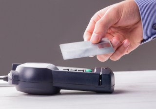 Guess What? Most Debit Cards Won’t Be ‘Chipped’ By Year End
