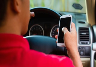 Uber Ups Ride-Sharing Ante With Higher Pay In China