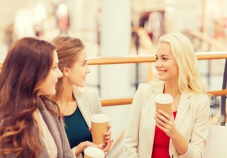 Will Shoppers Tighten Their Holiday Purse Strings?