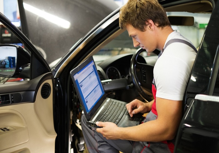 The App Arms Race For The Smarter Car