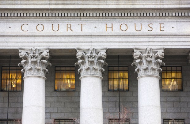 JPMorgan’s Jamie Dimon Avoids Madoff Fraud Fines