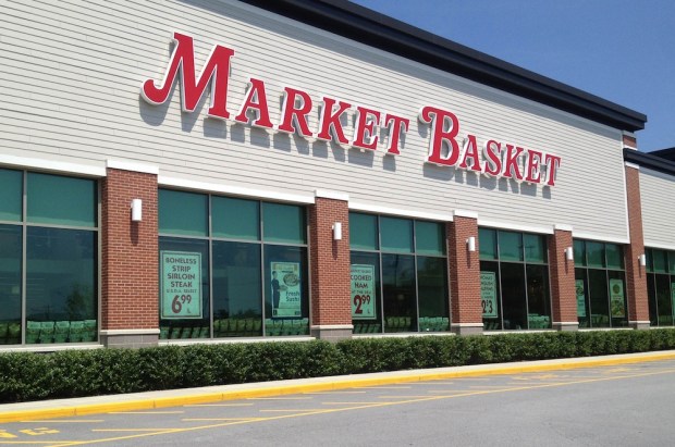 Why Market Basket Beats Walmart In The Grocery Game