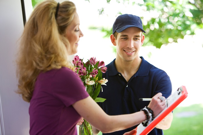 BloomThat Flower Delivery Startup Expands After Thorny Start