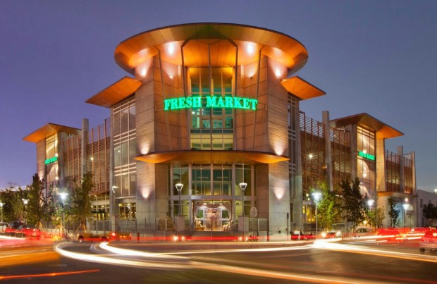 Fresh Market Sells To Apollo Global for $1.36B