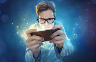 In The Game Of Thrones, Mobile Wins While Consoles Die