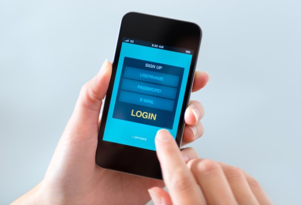 Should Retailers Require Mobile Shoppers To Log In?