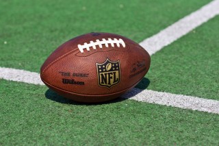 NFL-Twitter Deal Gives Social Commerce Its Make-Or-Break Moment