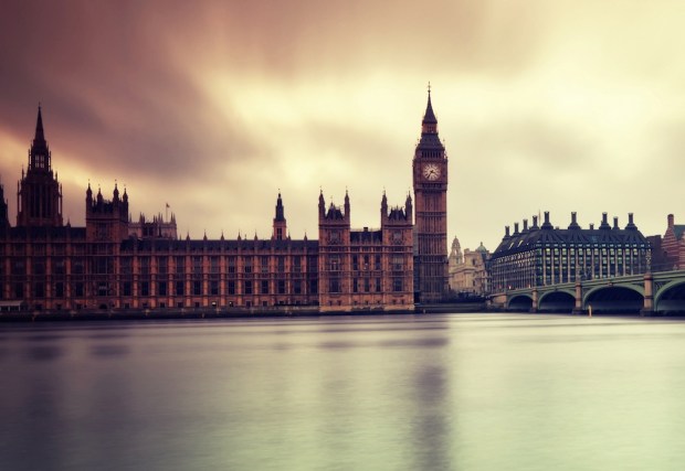 UK Banks Embrace Android Pay