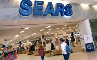 Sears Given Two Extra Years To Pay Back Lenders
