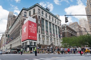 Traditional Retailers Need To Boost Digital Platforms In Order To Survive