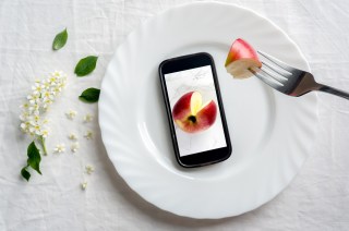 Apple Stock Dips Post Goldman Target Price Cut