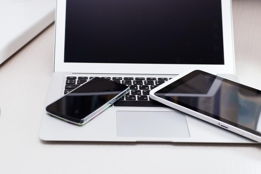 Omnicommerce Tracker: Decking The Virtual Halls For Omnichannel Success?