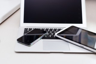 Omnicommerce Tracker: Decking The Virtual Halls For Omnichannel Success?