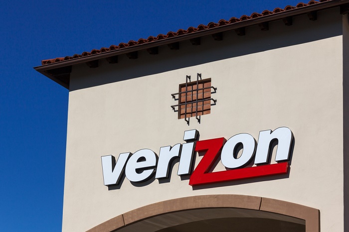 Verizon Closes In On Yahoo Purchase