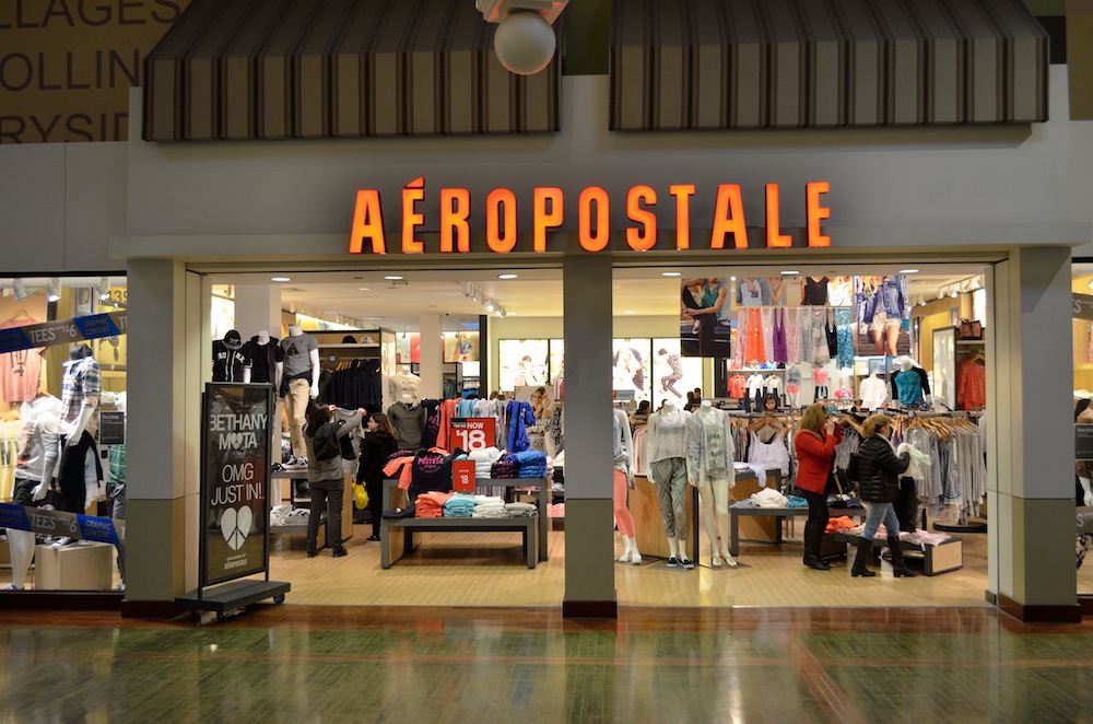 Versa Eyeing Aeropostale For Purchase