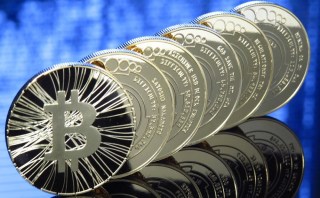 Exchanges Optimistic About Blockchain, Want Clearer Regulations