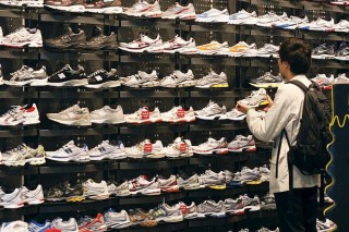 Foot Locker Rides Footwear Trends To Solid Earnings