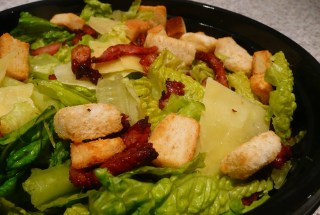 Domino’s Embraces Healthy Food, Adds Salad To The Menu
