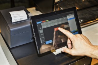 Ingenico And Datacap Install Pay-At-The-Table Solution