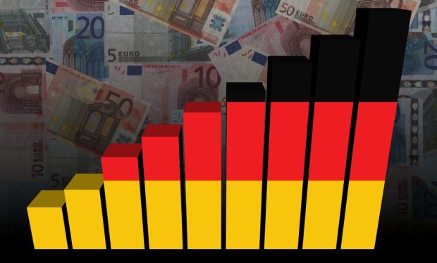 German Consumers Put Faith In Cash