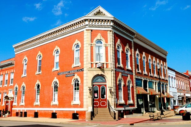 Connecting Small Banks To The Mobile Future