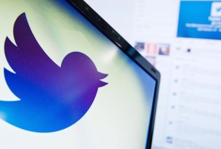 Targeted Ads Drive Twitter Earnings Beat