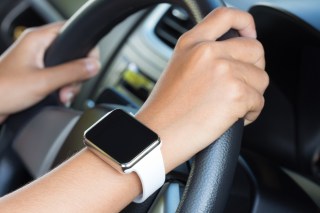Apple Watch Working To Automatically Limit Text Alerts When Driving