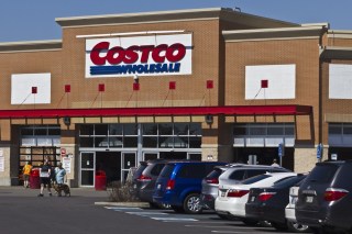 Costco Sees Shares Fall, Announces Two-Day Delivery