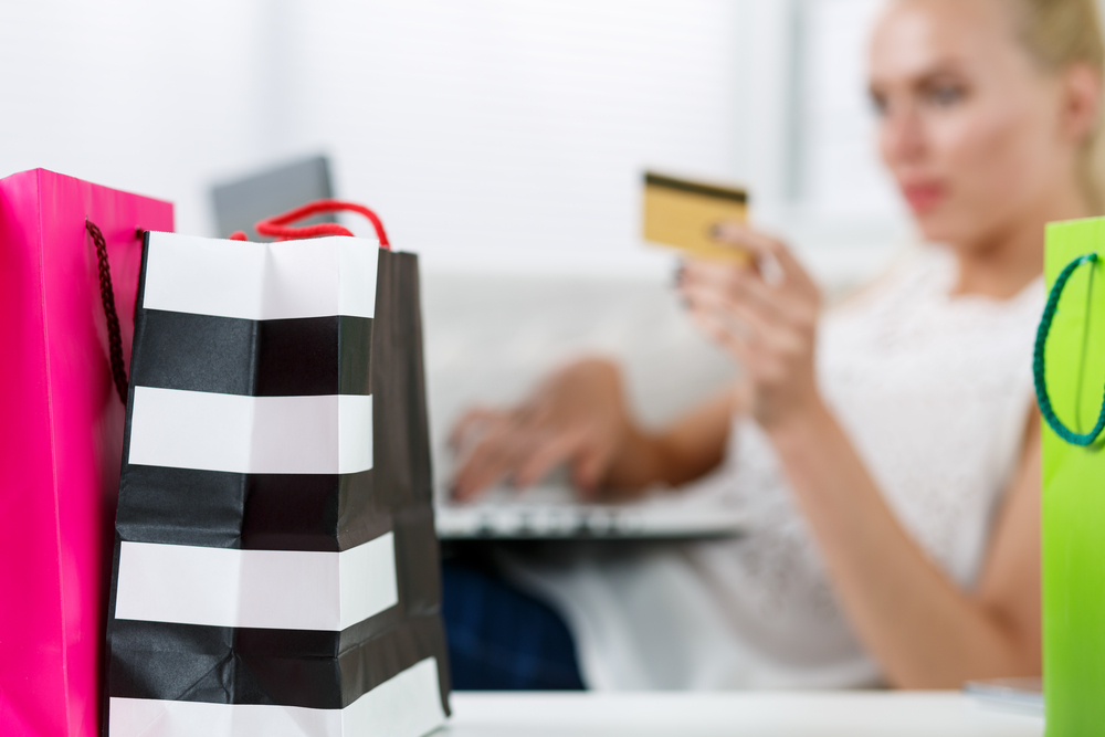Pitney Bowes Takes Rue La La Goods Global