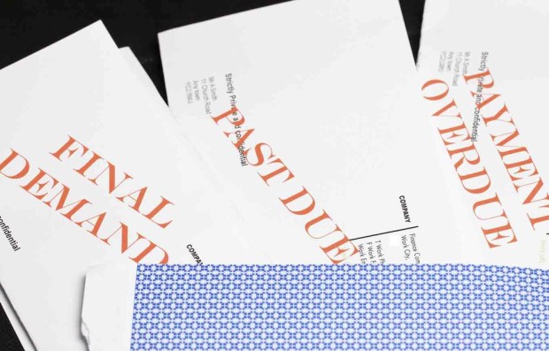 UBS Finds Loan Defaults May Loom Among Young and Wealthy