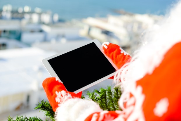 Online Fraud Expected To Grow 43 Percent This Holiday Season In The US