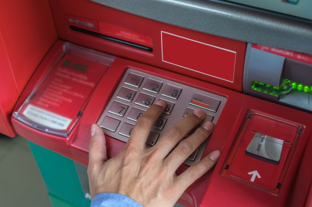 Cardtronics Expands Relationship With Carnival Cruise