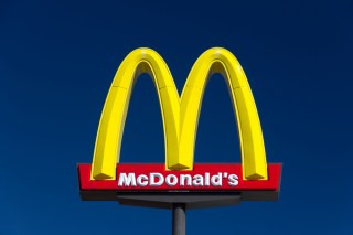 McDonald’s Mobile Ordering Across U.S. By 2018