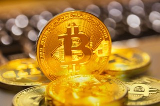 Bitcoin Inching Back Toward $1,000