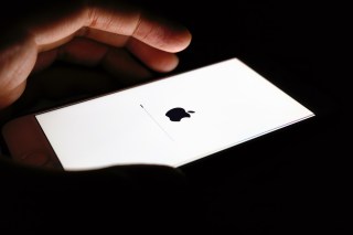 Apple Revises Down iPhone 8 Build Forecast