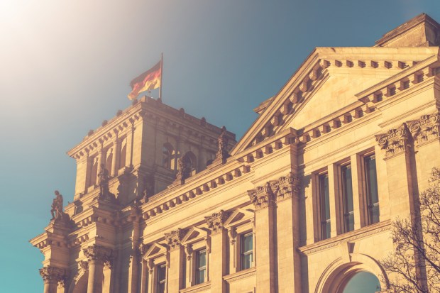 German Shoppers Prefer To Buy In-Store