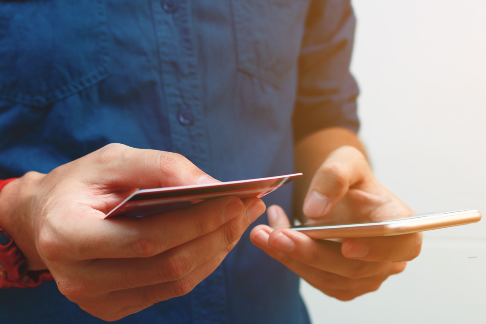 Eight In Ten Americans Shop Online