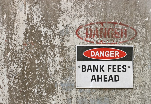 Customers Pay Billions In Bank Overdraft Fees To Top US Banks