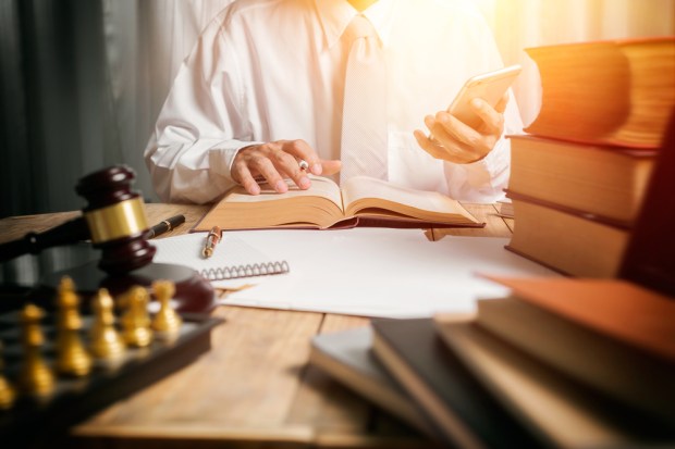 Regulations Keeping SMEs On Their Toes In 2017, Says Paychex