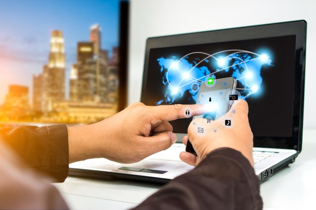 PayPal Files Complaint About Look, Feel Of Indian Competitor Paytm