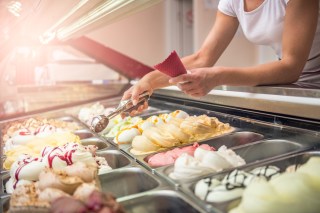 How Darwinian Thinking Keeps Ice Cream Shop Afloat In Off-Season