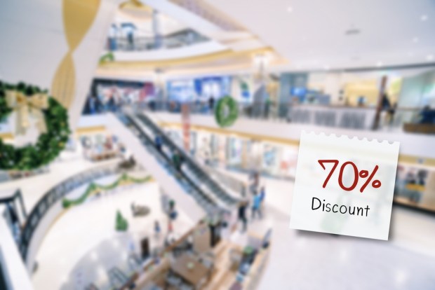 UK Shoppers Shun January Sales At Retailers