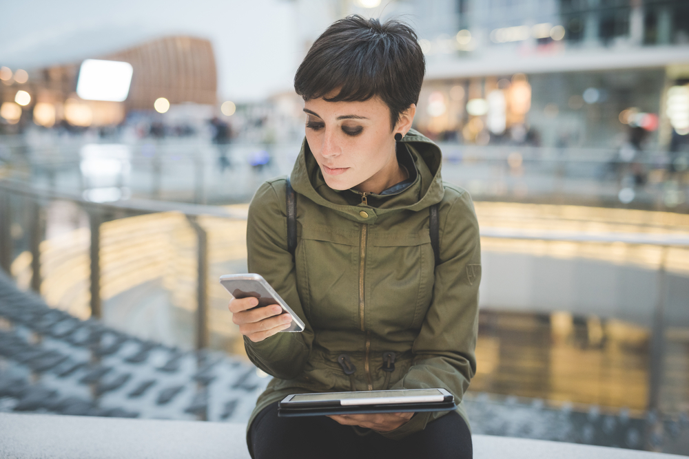 India’s Millennials Dial Up Mobile Shopping